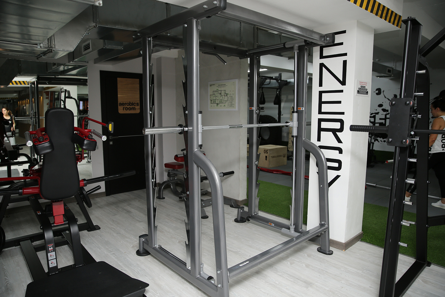 Фитнес-клуб "Unique one Health & Fitness"