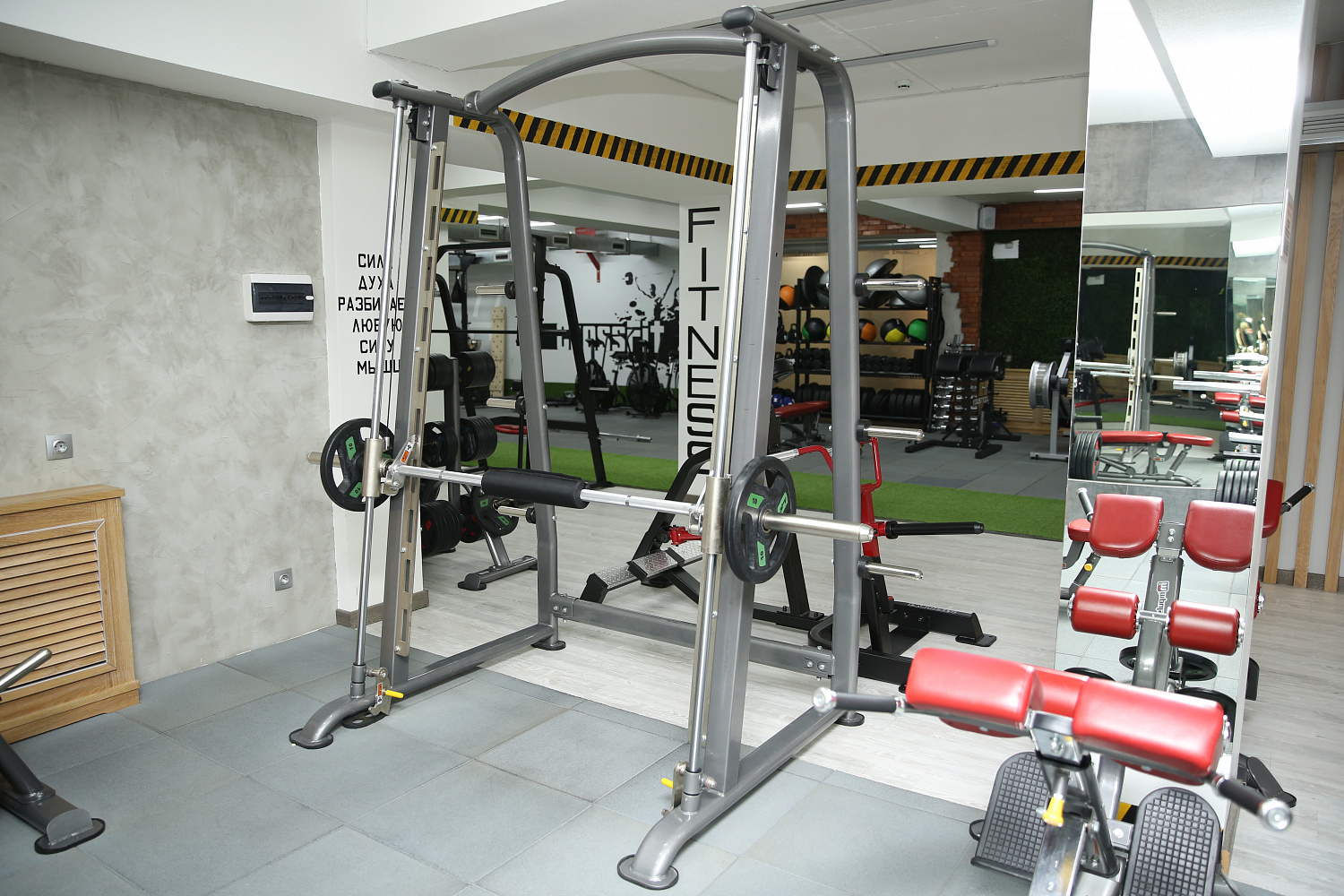 Фитнес-клуб "Unique one Health & Fitness"