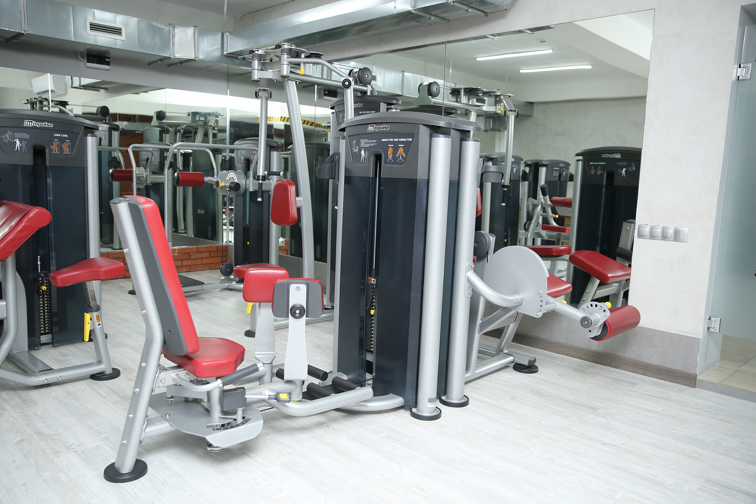 Фитнес-клуб "Unique one Health & Fitness"